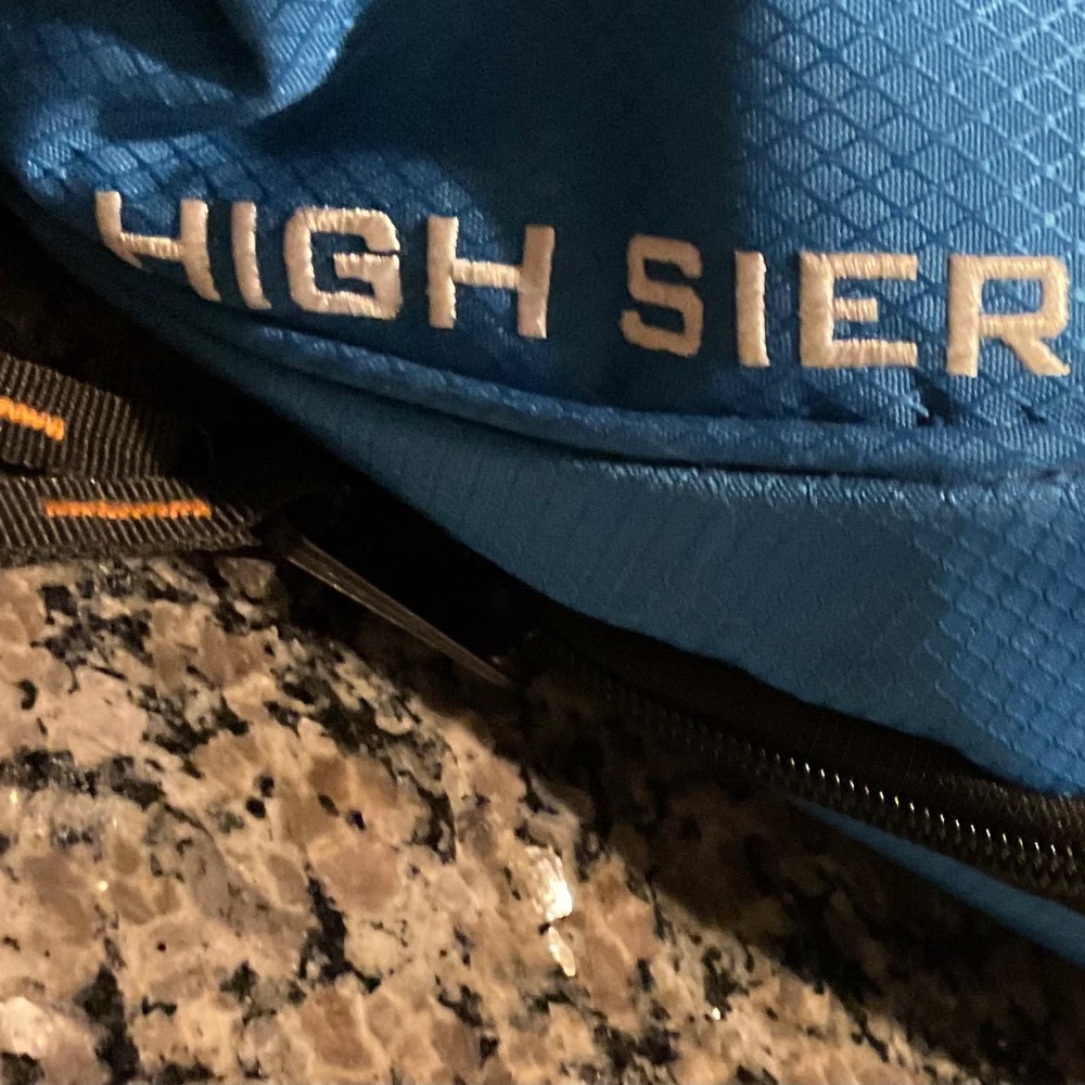 Duffel - Picture 2 of 3